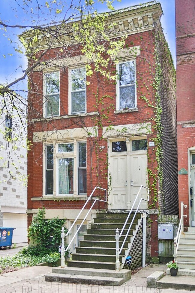 Building Photo - Amazing 2 Bedroom + Den. Separate Living/Dining Room. Large Deck. Lots of Natural Light.