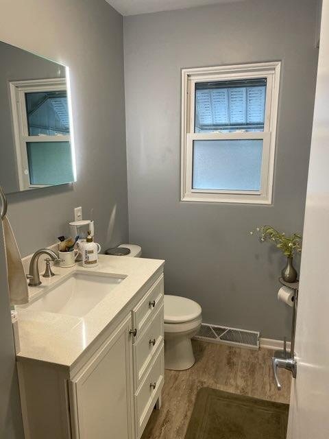 Building Photo - 1 James Pl