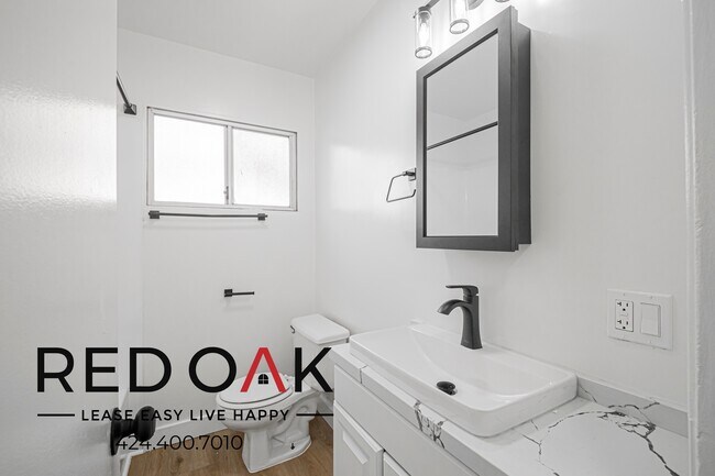 Building Photo - 6501 Cherry Ave