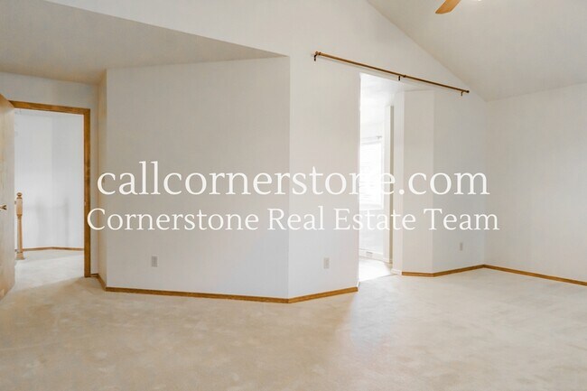 Building Photo - 6385 Shirecliff Dr
