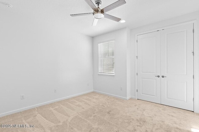 Building Photo - 469 Marquesa Cir