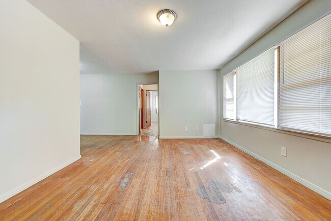 Building Photo - 2 bedroom 1 bath - Del City