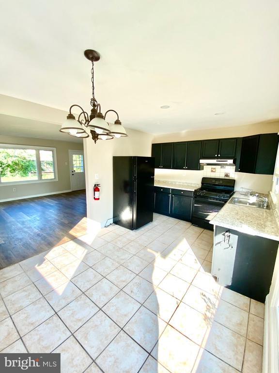 Building Photo - 46 Beaverdale Ln