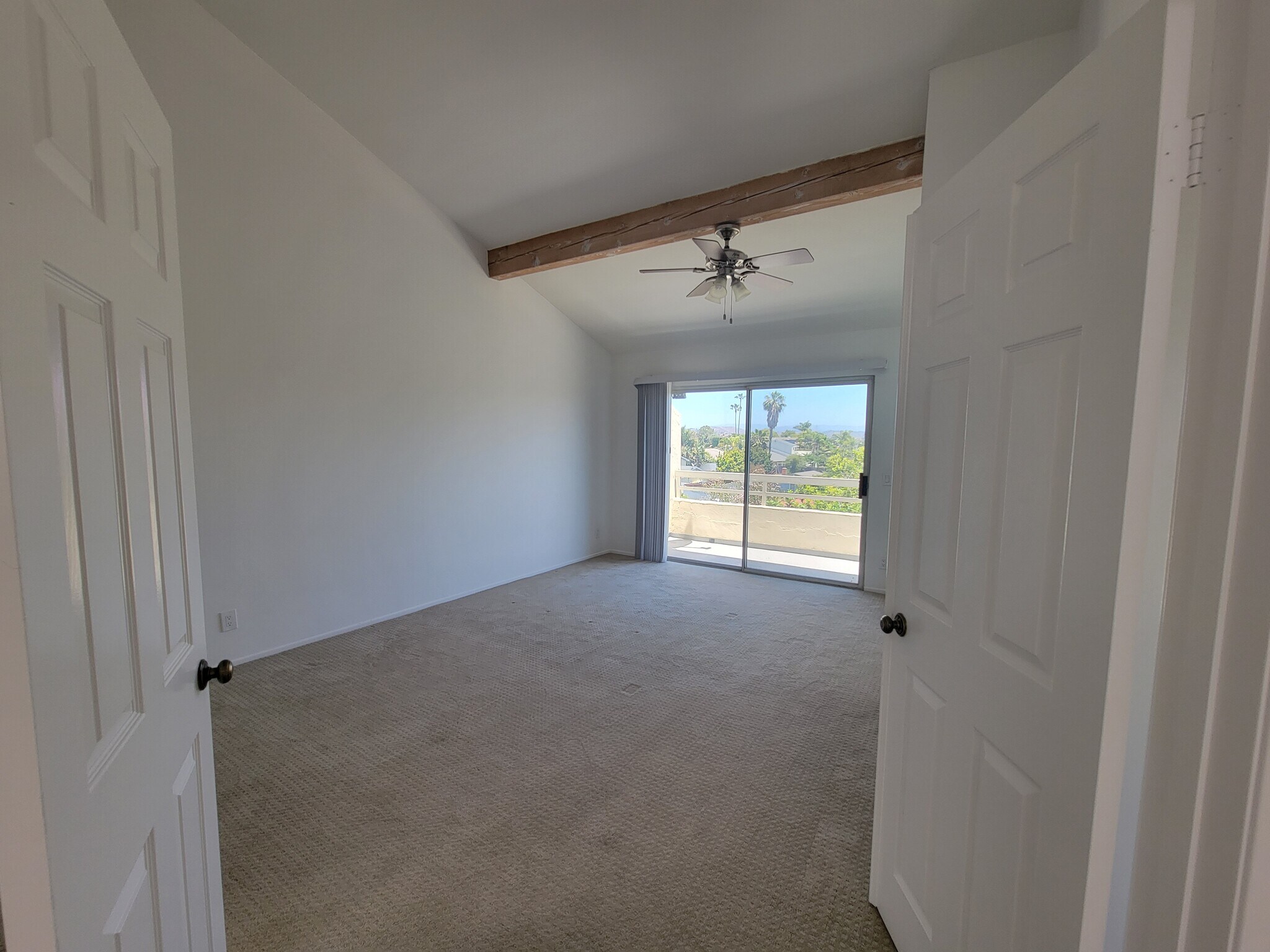 Main Bedroom Entry - 1870 Outrigger Ln