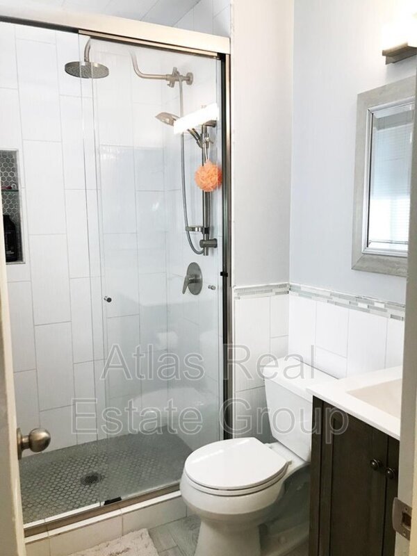 Building Photo - 9108 W 75th Pl