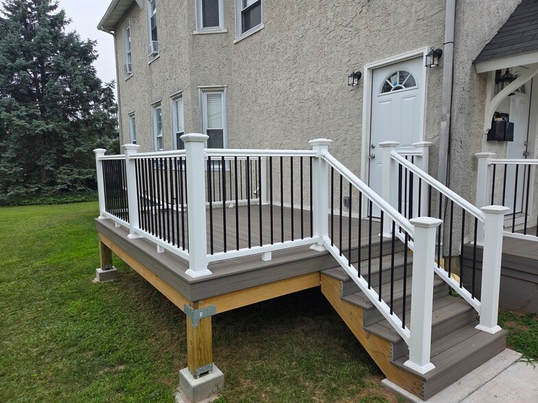10 x 12 private deck - 146 E 2nd St