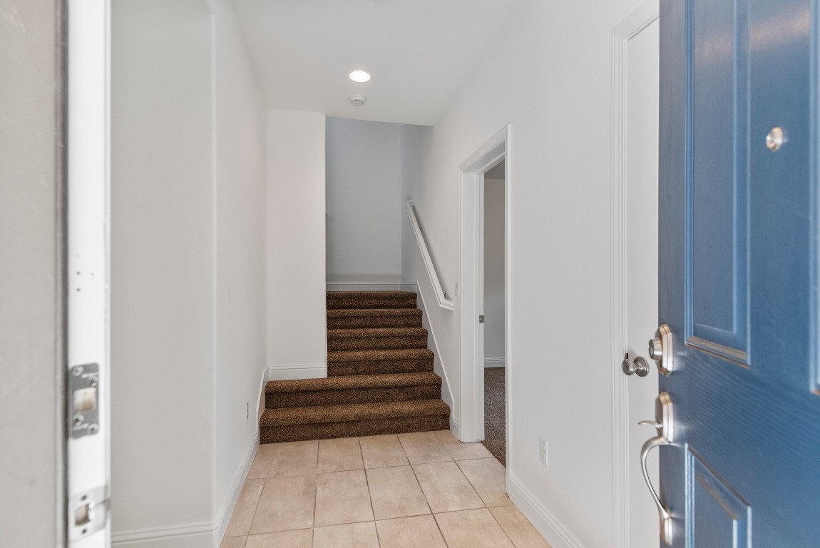 Building Photo - 2954 Worthing Common