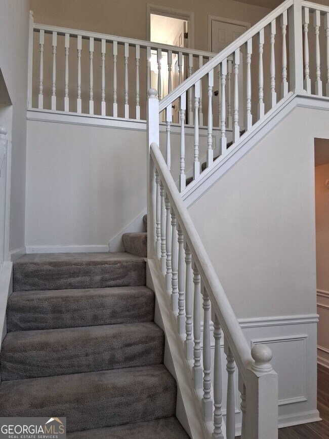 Building Photo - 122 Brenleigh Park Dr