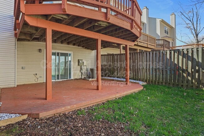 Building Photo - 6719 Sunset Woods Ct