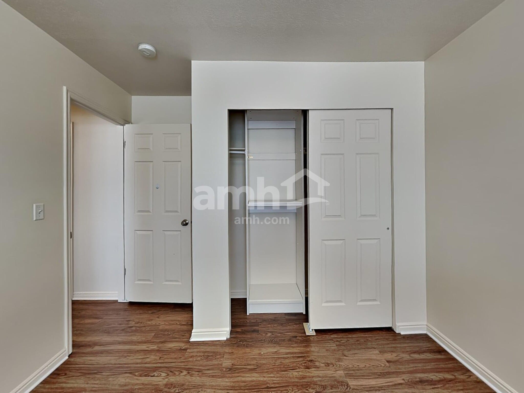 Building Photo - 2136 S Fremont Crest Ave W