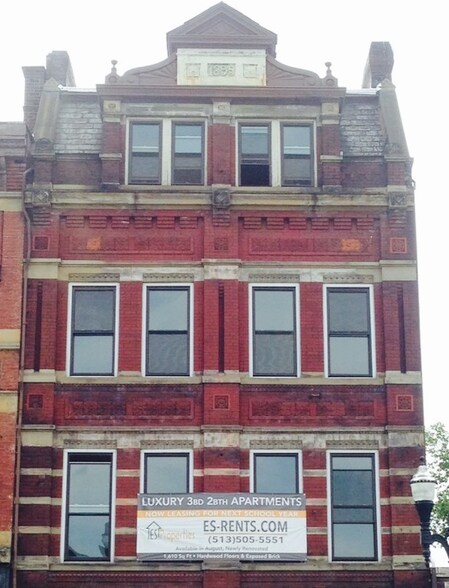 Building Photo - 2611 Short Vine St