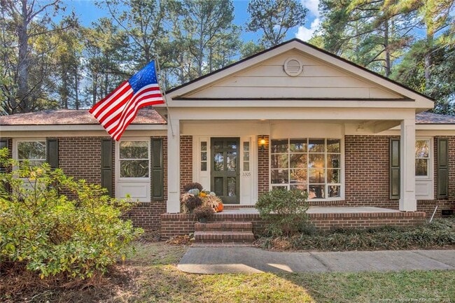 Building Photo - 3305 Granville Dr