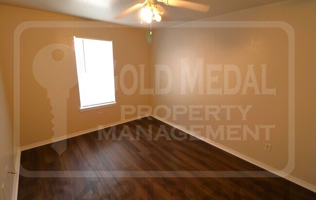 Building Photo - 3308 Cantabrian Dr