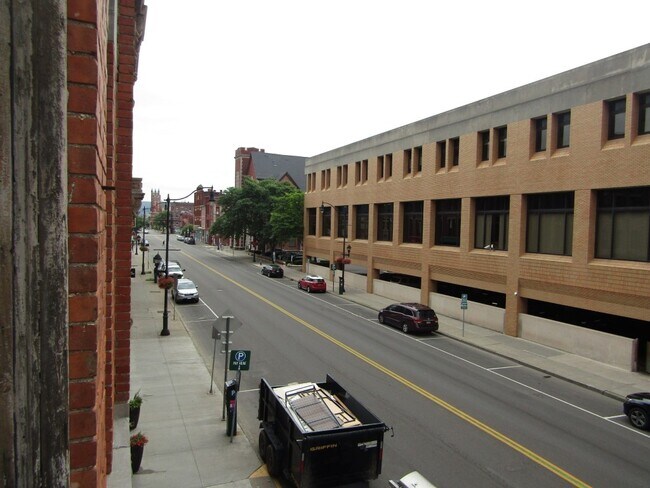 Building Photo - 101 Court St