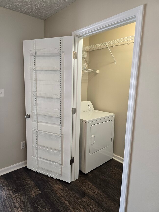 Laundry - 102 Glen Cannon Dr