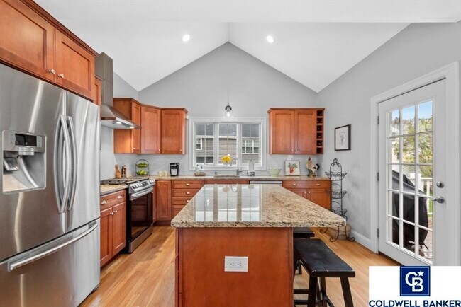 Building Photo - 6 Risley Rd