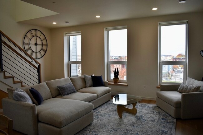 Building Photo - 78-80 Fort Ave