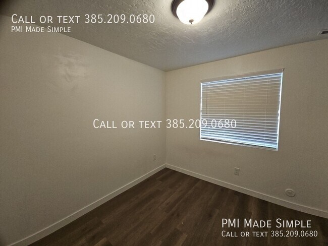 Building Photo - 1717 S Longview Rd