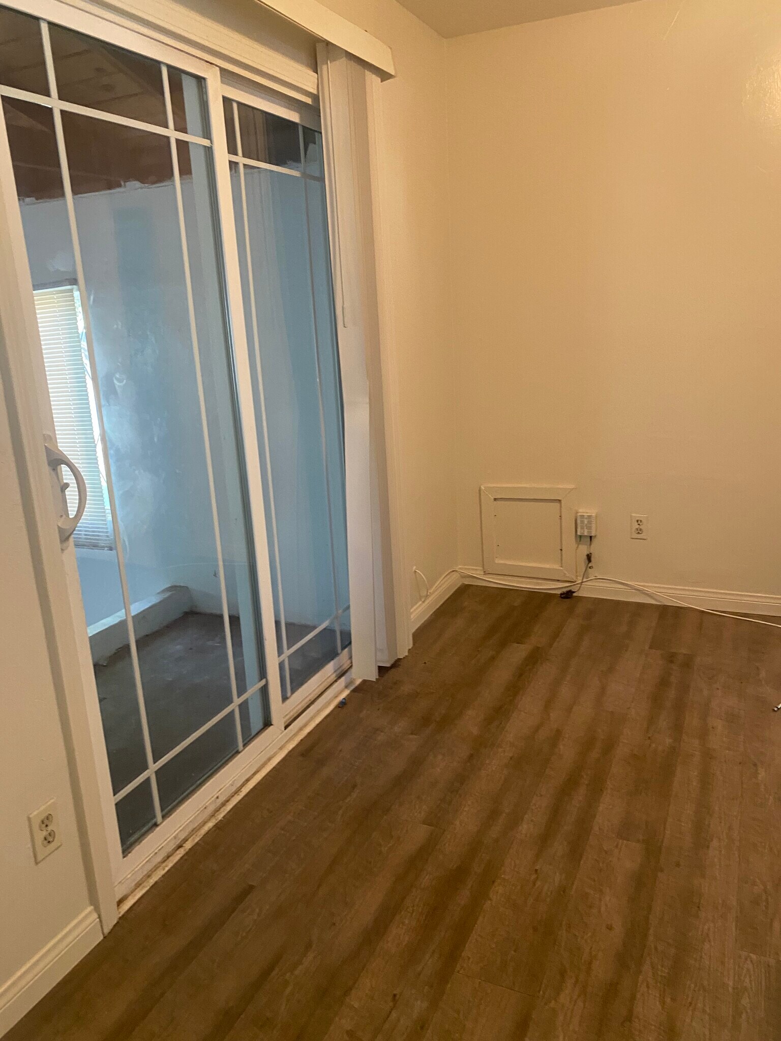 Building Photo - 309 Griffiths St