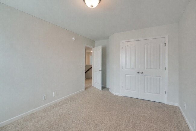 Building Photo - 5020 Bridgemore Blvd