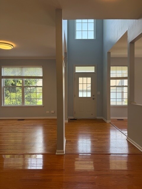 Building Photo - 216 Brompton Ln