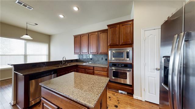 Building Photo - 7136 Playa