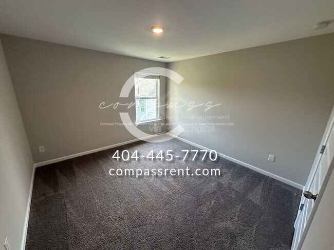 Building Photo - 226 Lyndon Wy NW