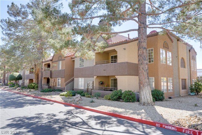 Building Photo - 2200 S Fort Apache Rd