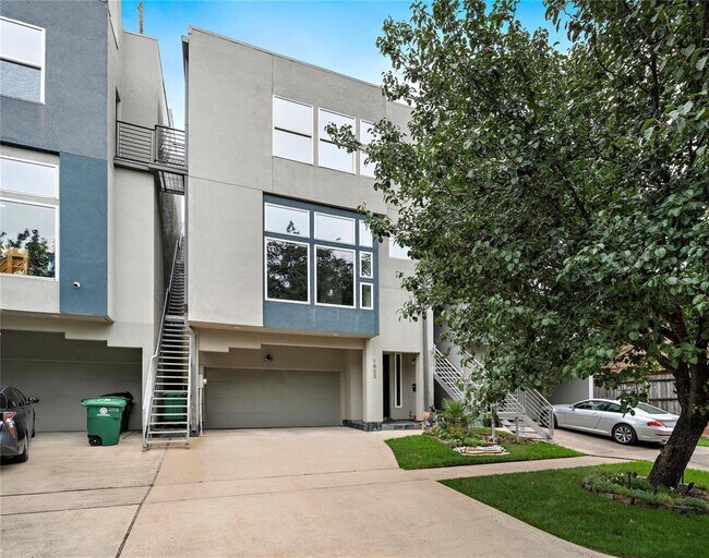 Primary Photo - 1822 Brun St