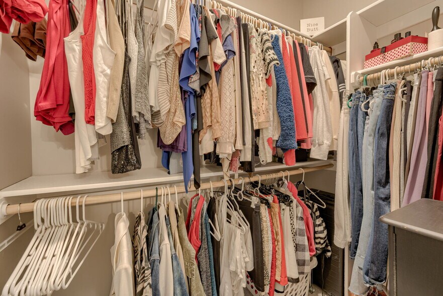 Huge Primary CLoset - 1903 S 7th St