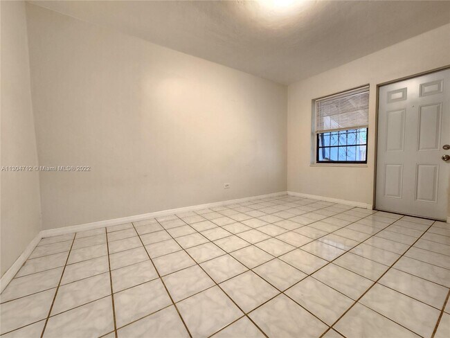 Building Photo - 8295 NE 3rd Ave  1 Miami Fl 33138