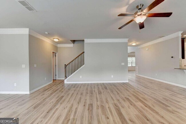 Building Photo - 648 Georgia Way