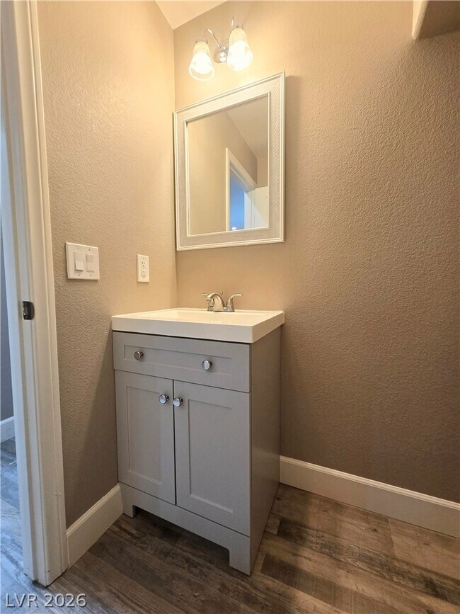 Building Photo - 9313 Night Mesa St