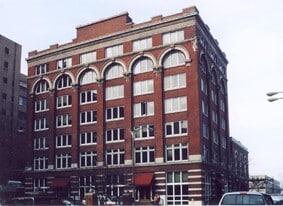 Building Photo - 1101 Lucas Ave