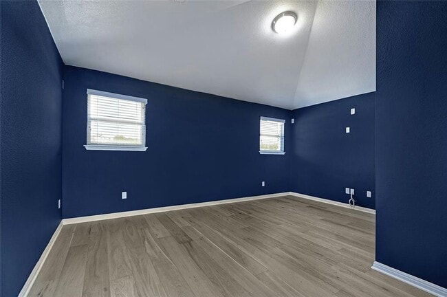 Building Photo - 216 Iron Rail Rd