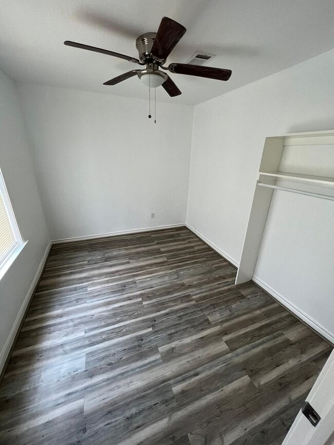 Building Photo - Gorgeous all renovated Home in Beaumont, TX!