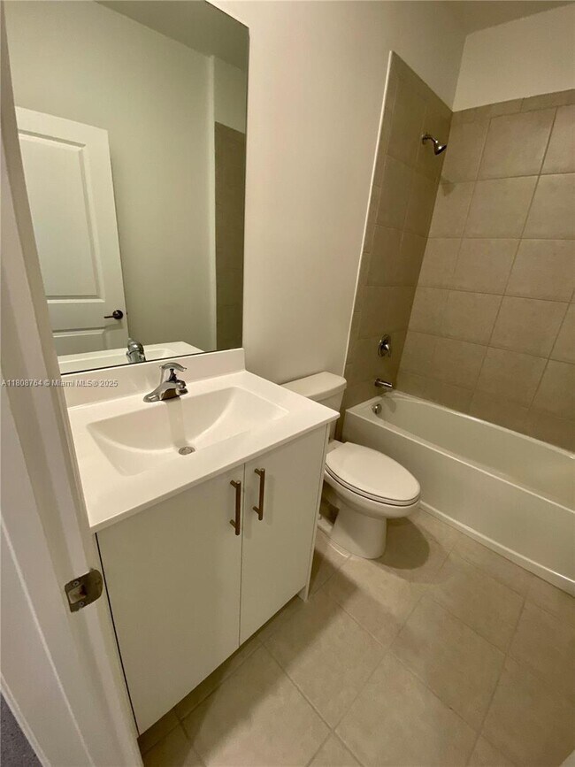 Building Photo - 4666 NW 120th Way