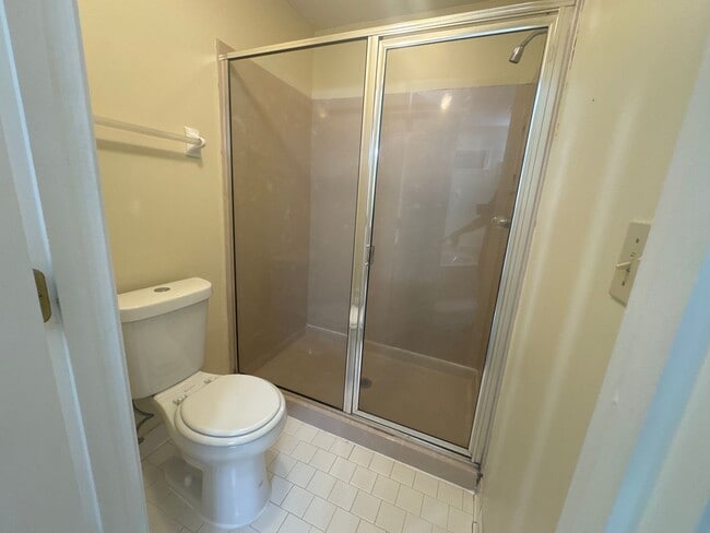 Building Photo - 8699 Tropicana Dr N