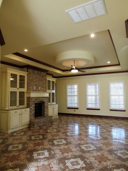 Building Photo - 7709 NW 21st St