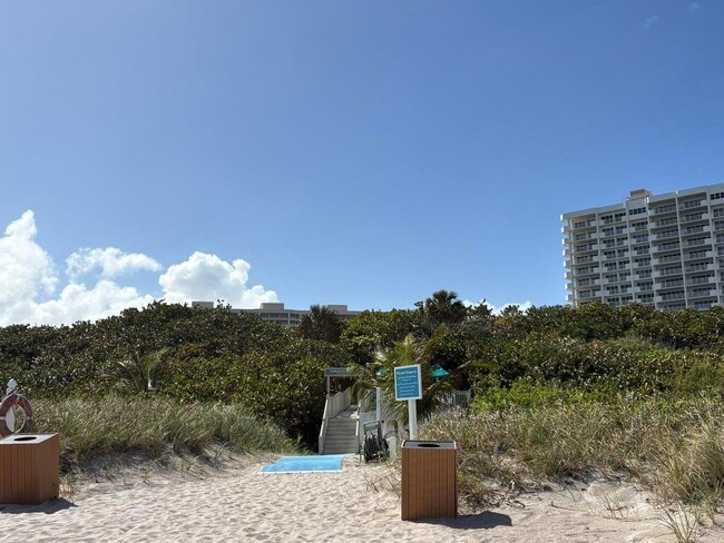 Building Photo - 4201 N Ocean Blvd