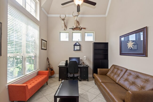 Building Photo - 20214 Parker Bend Ln