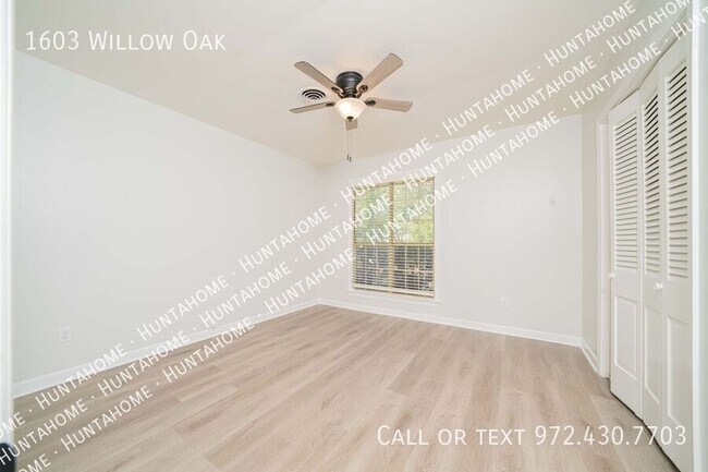 Building Photo - 1603 Willow Oak Dr