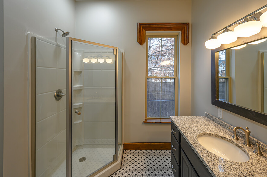 bathroom - 44 S Terry St