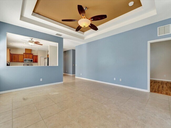 Building Photo - Pristine 4 bed/ 2 bath Annual Rental in Stoneybrook of Venice