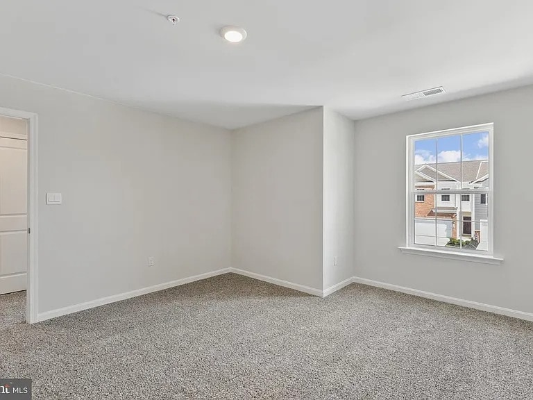 Building Photo - 225 Correri St