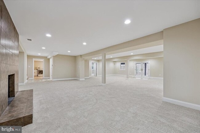 Building Photo - 4902 De Russey Pkwy