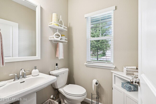 Building Photo - 3956 Bloomfield Ct