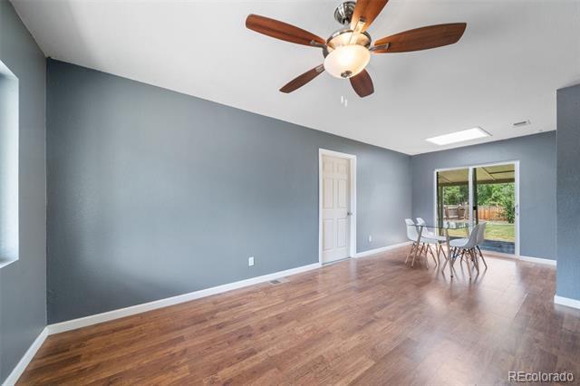 Building Photo - 3098 S Cherry Way