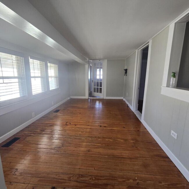 Building Photo - 7584 NC-43