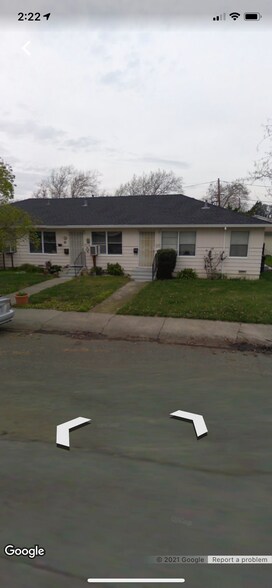 Outside unit - 638 Nevada St